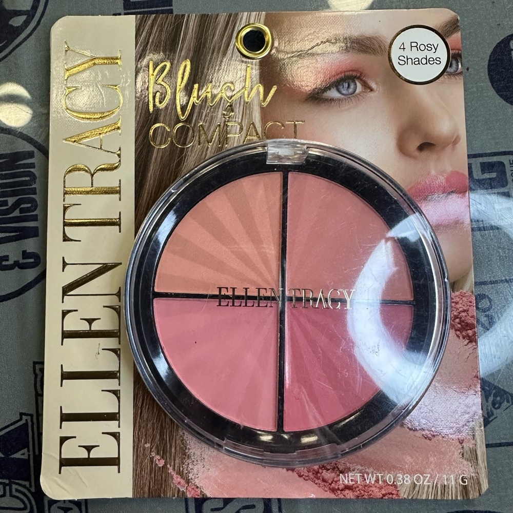 ⚡️Ellen Tracy Blush Compact 4 rosy shades NWT not tested on animals